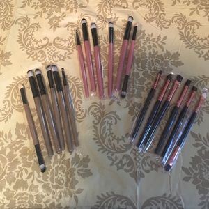 Make up application and brush set