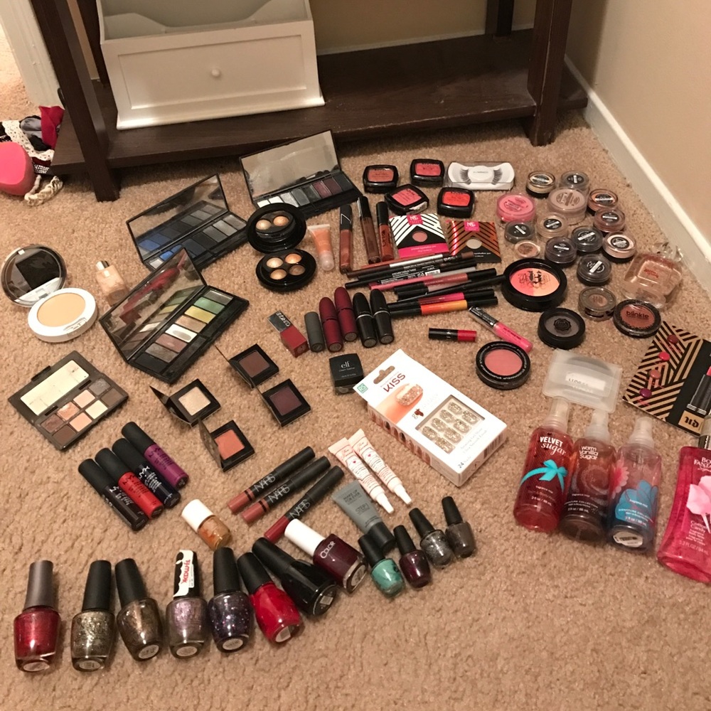 Large beauty product lot!