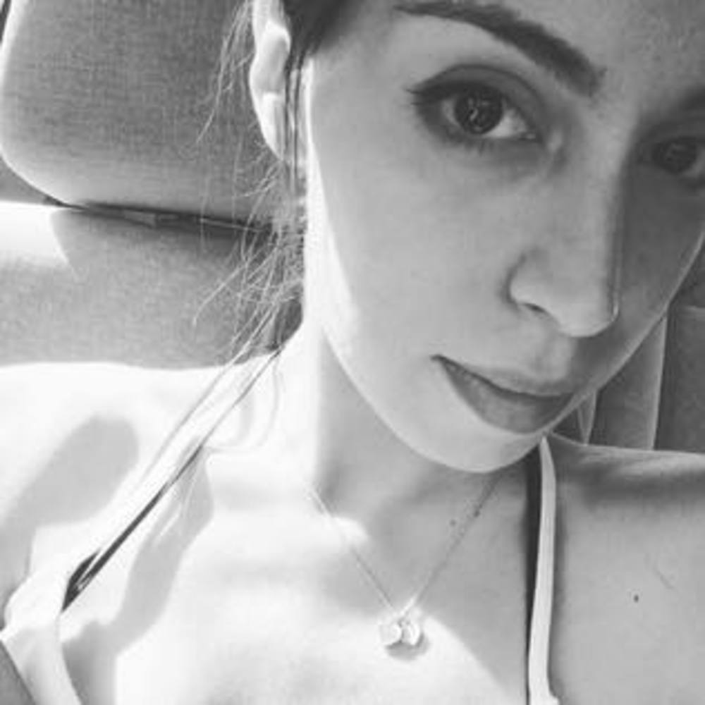 Meet your Posher, Angie