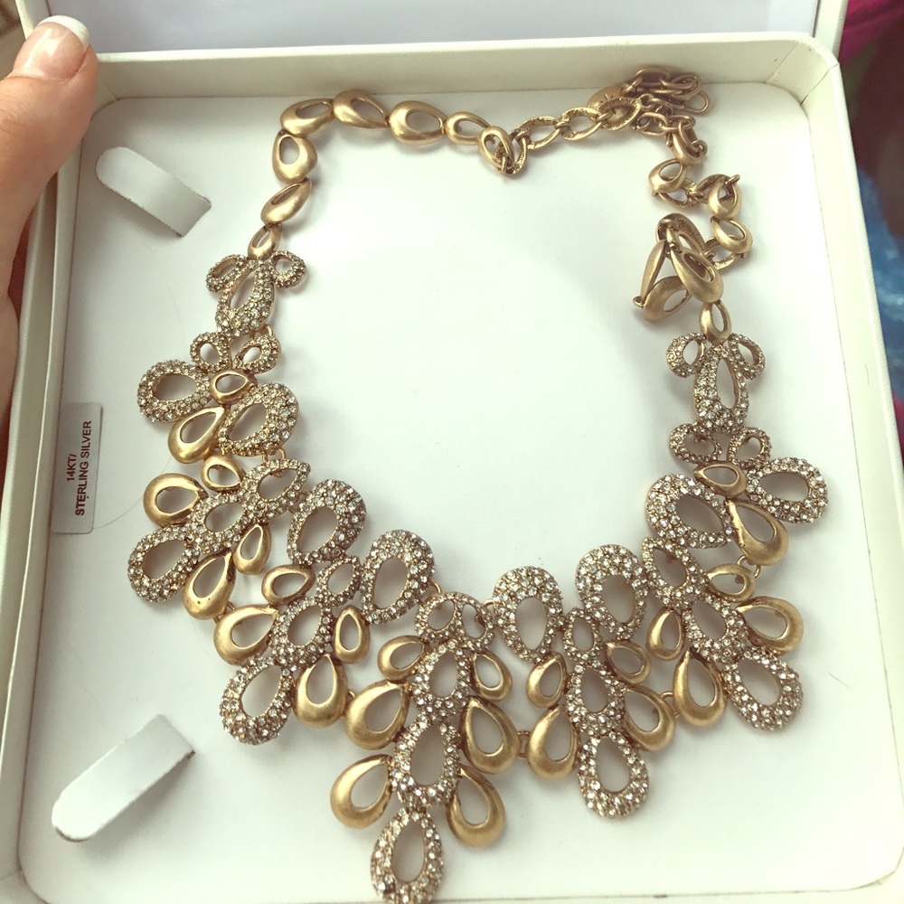 NEW Rhinestone and Gold Necklace