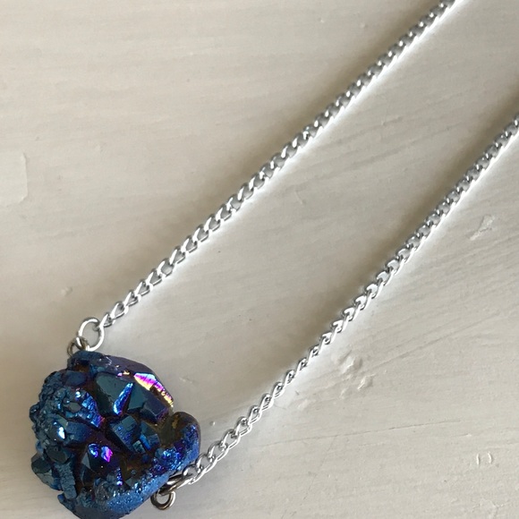 Genuine local gemstone handmade necklace - Picture 1 of 2