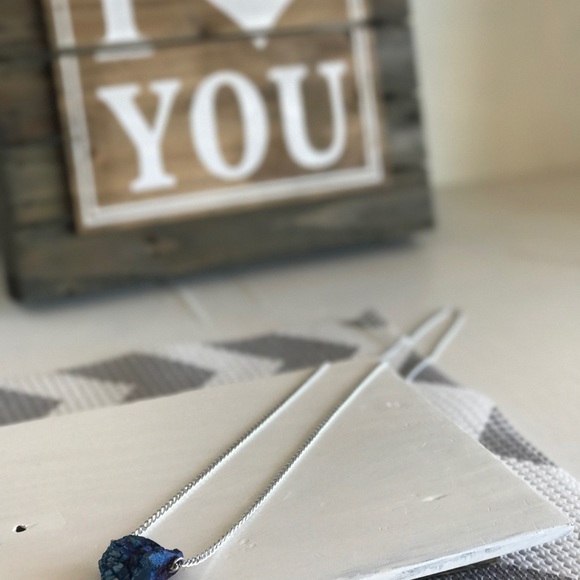 Genuine local gemstone handmade necklace - Picture 2 of 2