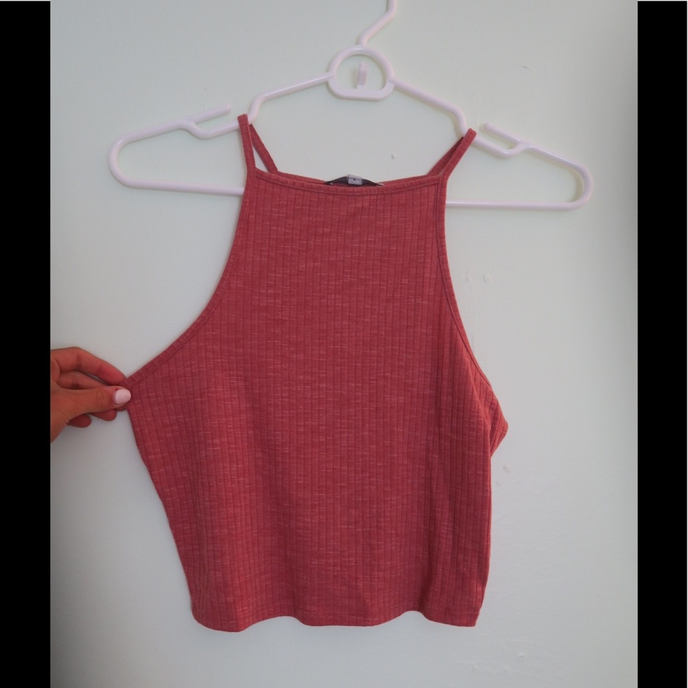 Halter crop