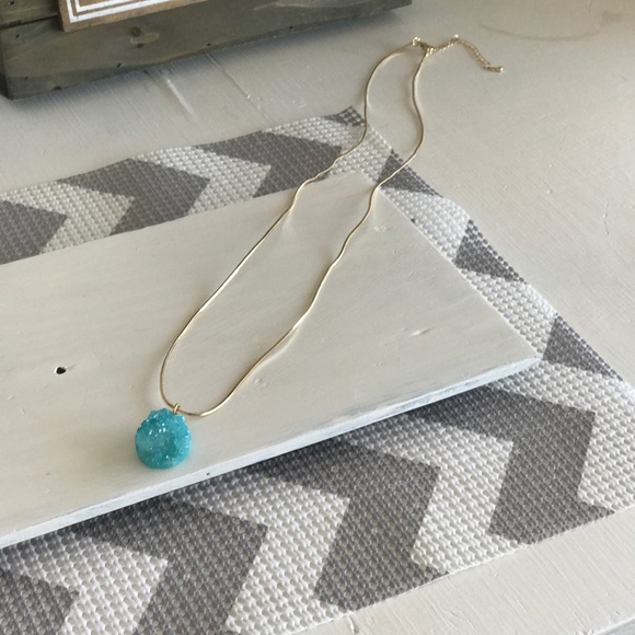 Turquoise gemstone handmade necklace - Picture 2 of 2