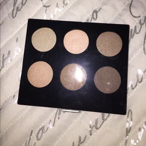 🎉EYESHADOWS🎉