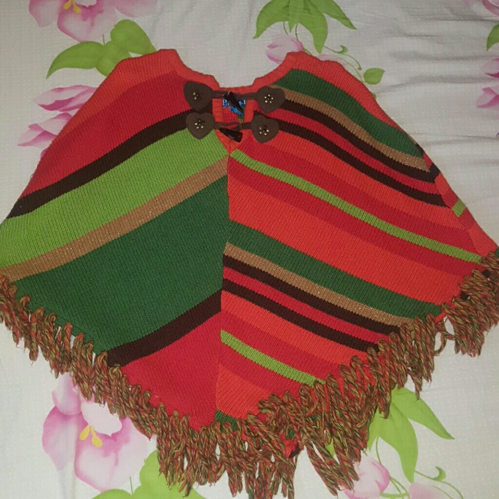 I'm selling a overthrow sweater