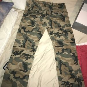 Levi's chino camo pants 30x30