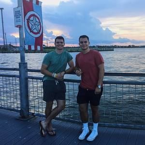 Meet your Posher, Thomas