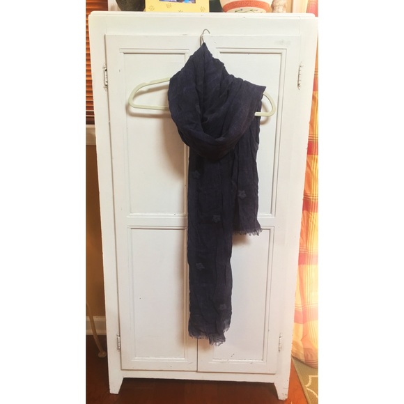 Accessories - Scarf