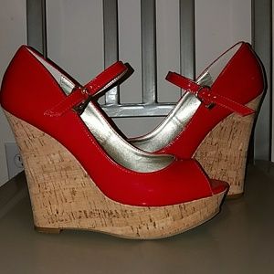 Guess red patent leather platform wedges