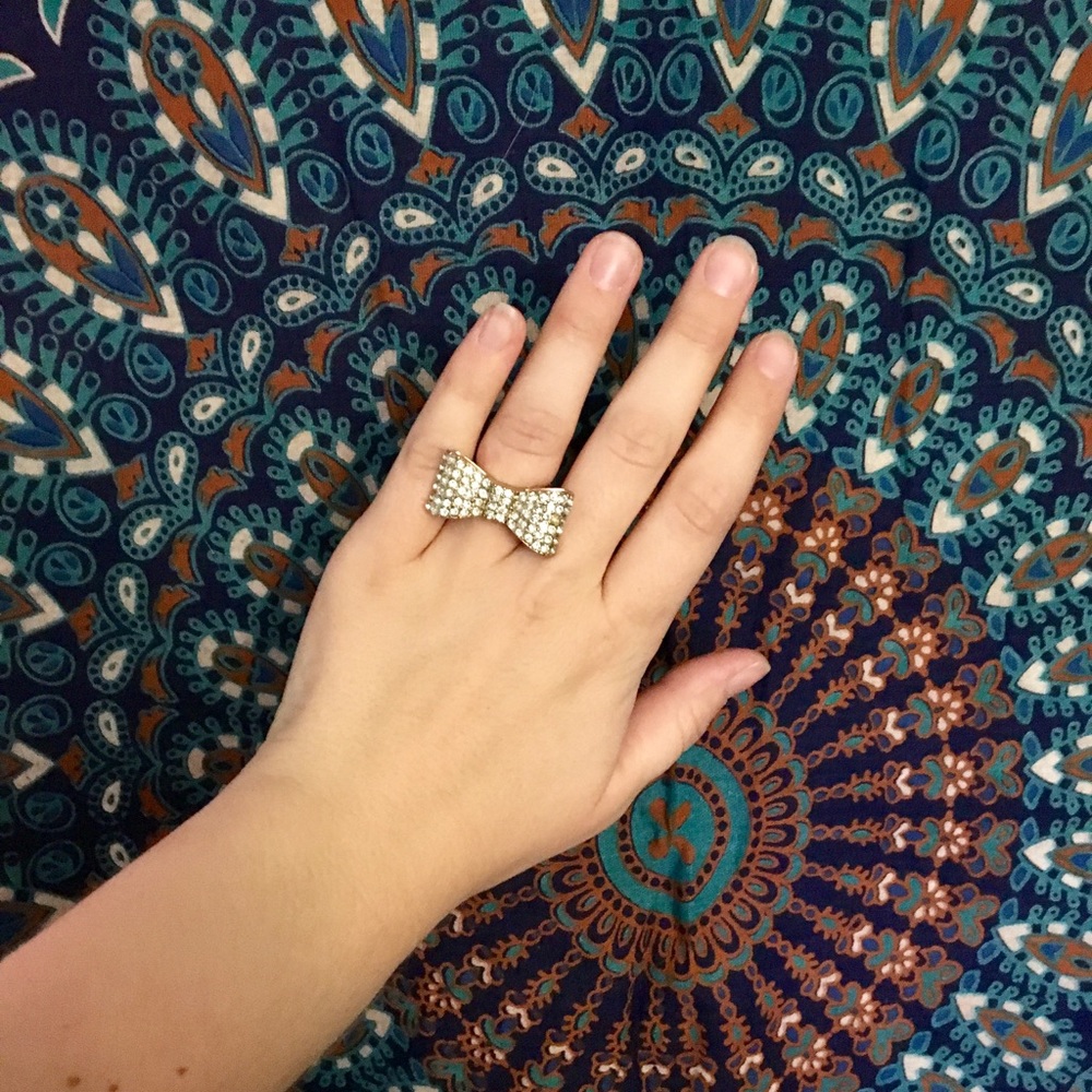 Stretchable Gold & Silver Cute Bow Ring