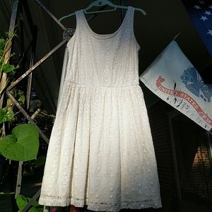 Cream-colored lace dress