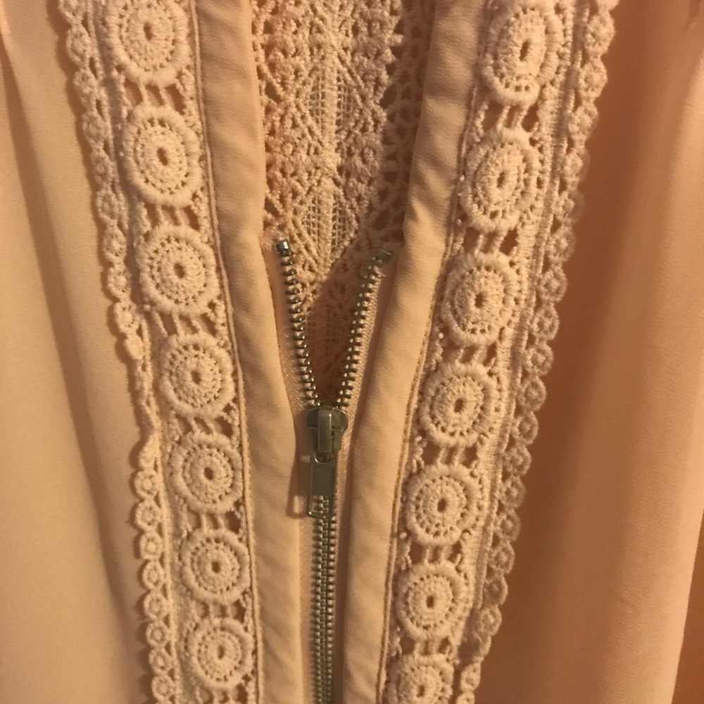 Light peach colored blouse - forever 21