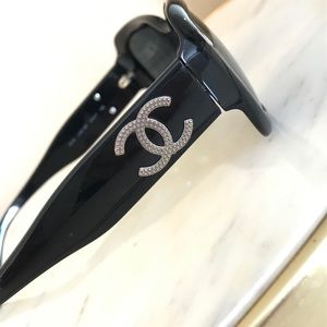 CHANEL SUNGLASSES