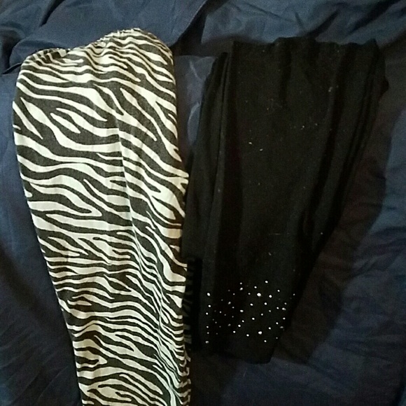2 pair of girl leggings - Picture 1 of 1