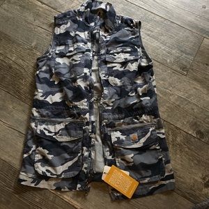 Carhartt vest