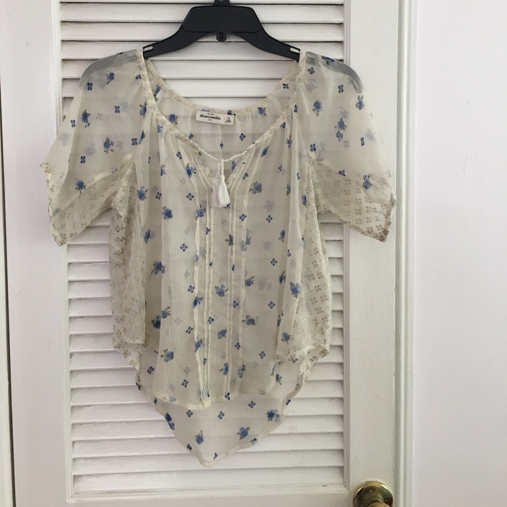 Sheer short sleeves shirt