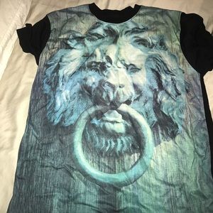 Urban outfitters tee shirt