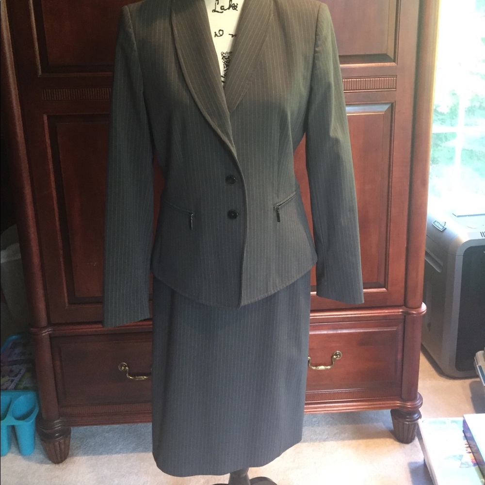 Tahari pinstripe skirt suit