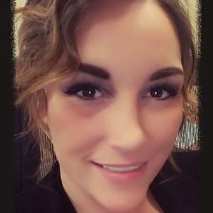 Meet your Posher, Theresa