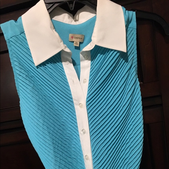 Light Blue sleeveless dress - Picture 1 of 4