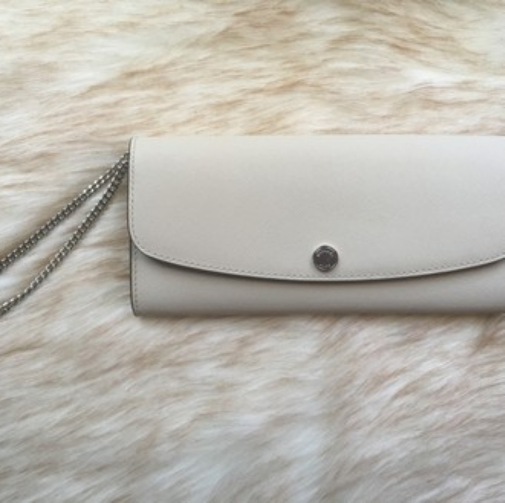 🎉SOLD🎉Michael Kors Juliana Large Leather Wallet