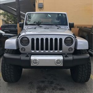 Meet your Posher, Juan