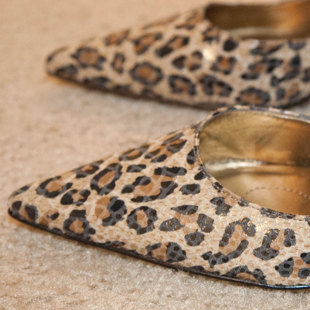 Anne Klein animal print kitten heels
