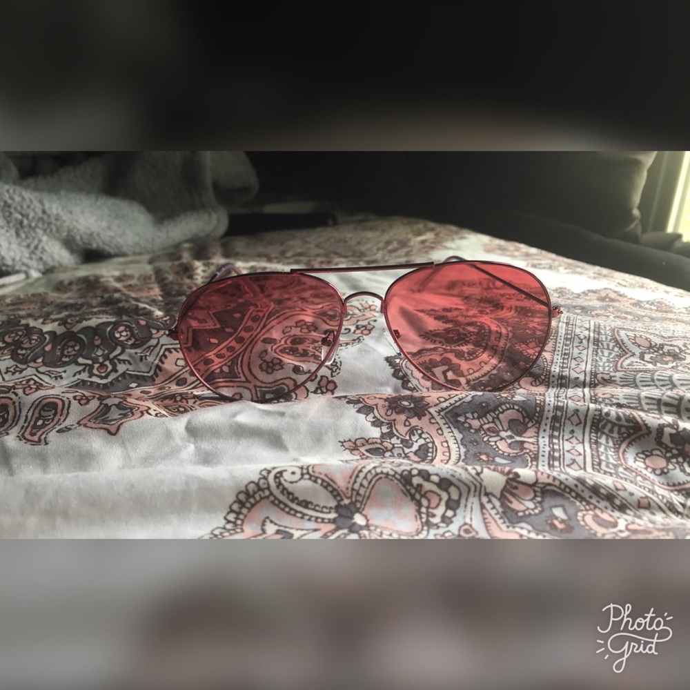 3/$15 CUTE SUNGLASSES !!!
