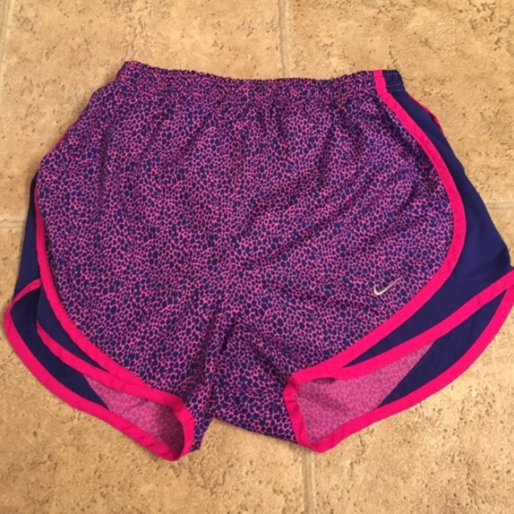 Nike dri-fit running shorts // small
