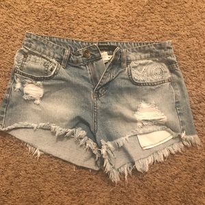 ripped billabong denim shorts