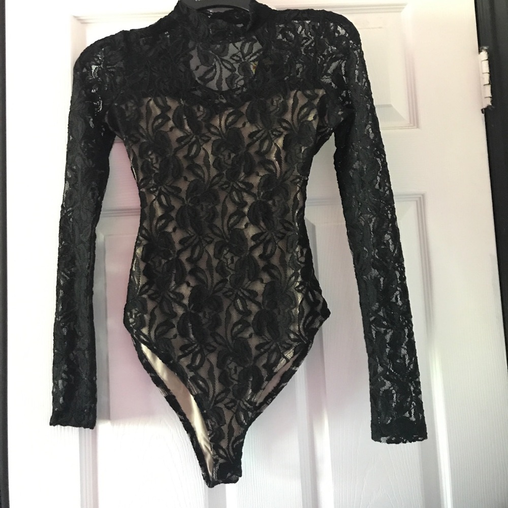 Lace Long sleeve bodysuit