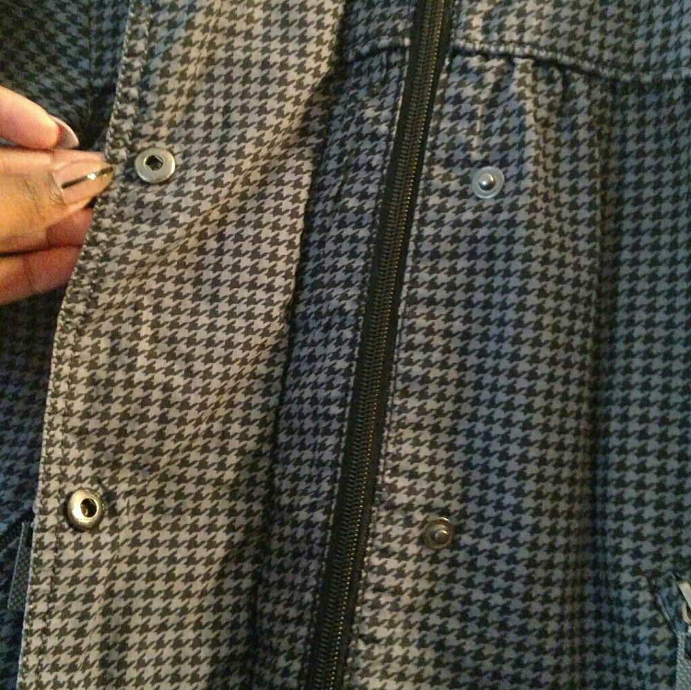 Black and grey patterned windbreaker