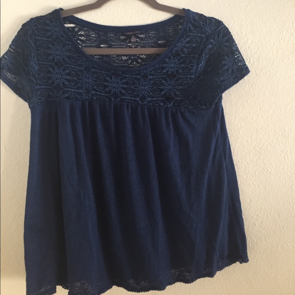 Aeropostale laced t-shirt