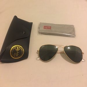 Ray Ban 52mm aviators