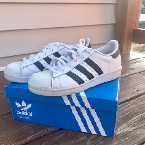 Adidas Superstar