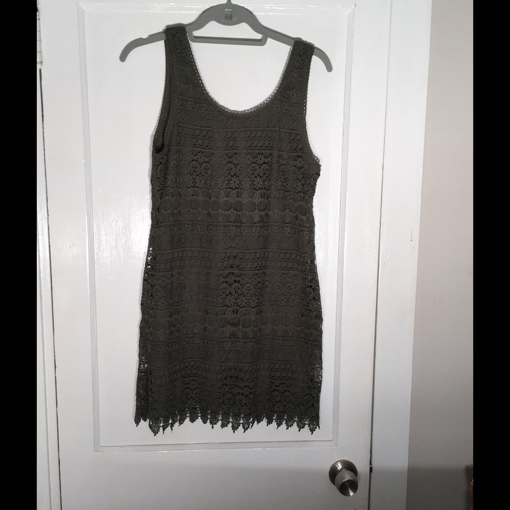 Lace cocktail dress