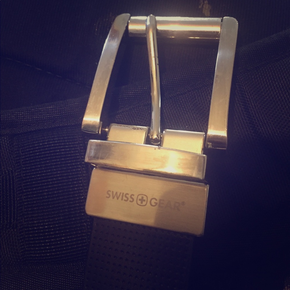 SwissGear belt