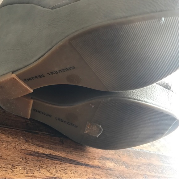 Women's taupe wedge heels. Worn only once. - Picture 4 of 5