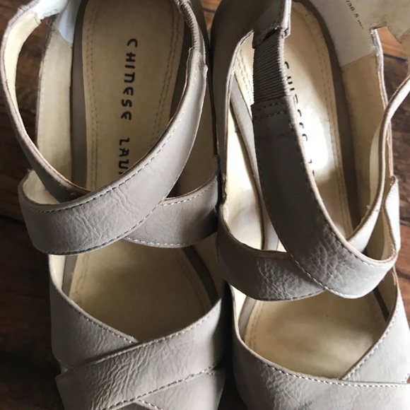 Women's taupe wedge heels. Worn only once. - Picture 5 of 5