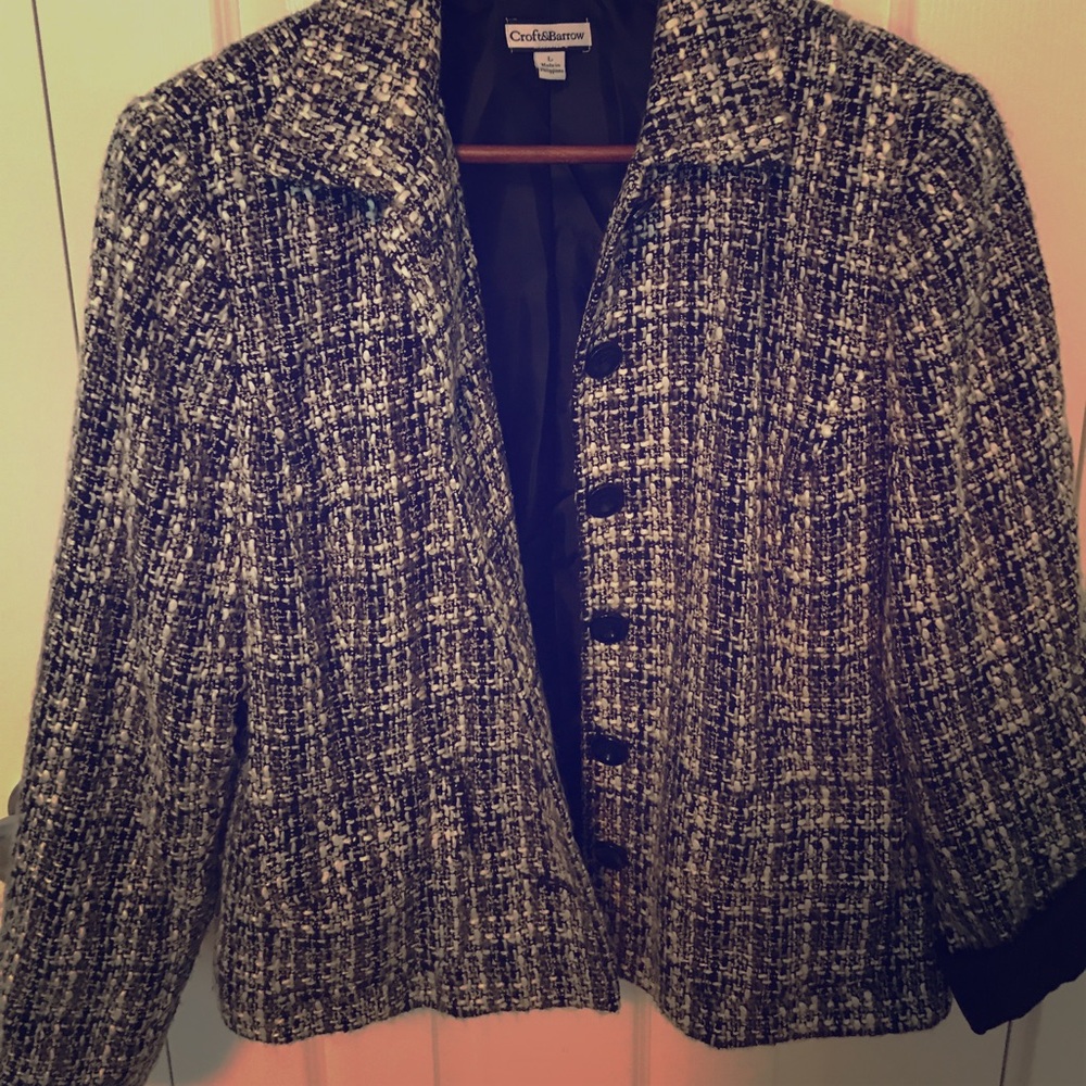 Black and white woven dress blazer