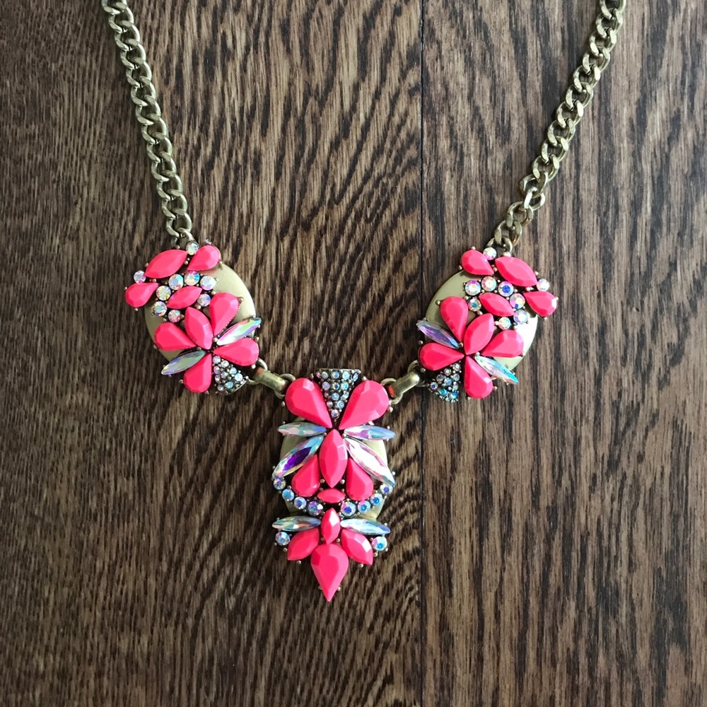 SHOW STOPPING J CREW NECKLACES!