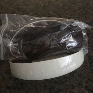 NWT Coach Tortoise Selma Sunglasses