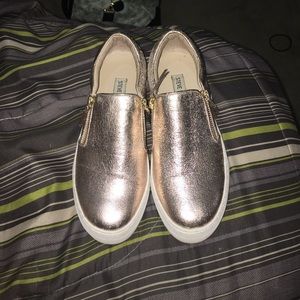 Steve Madden "Glaammar" Zip Sneakers