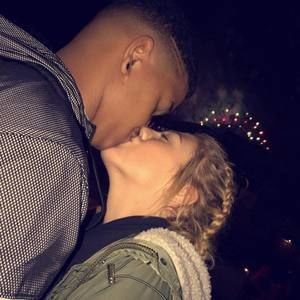 Meet your Posher, Devin