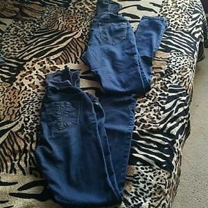 2 Maternity skinny jeans