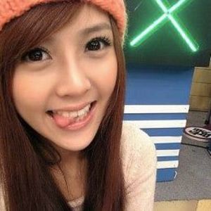 Meet your Posher, Vivi