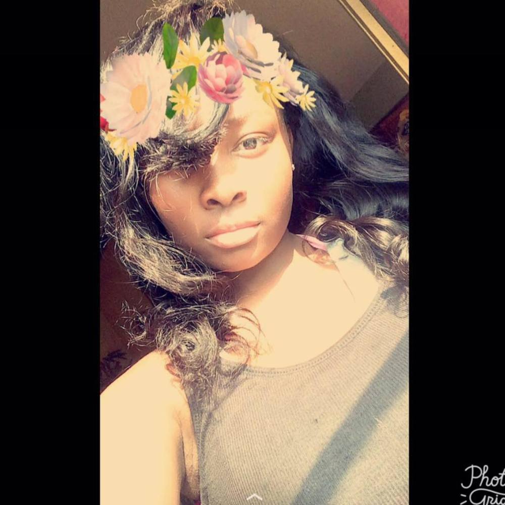 Meet your Posher, Tamya