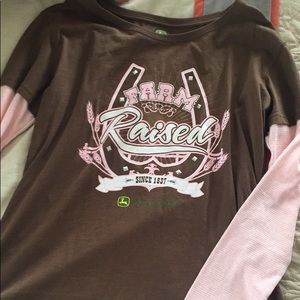 Woman's John Deere long sleeve shirt