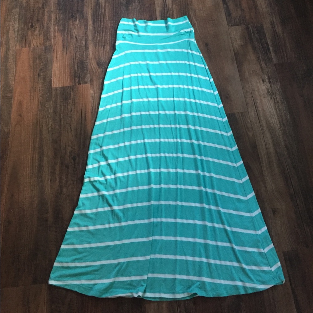 Striped maxi